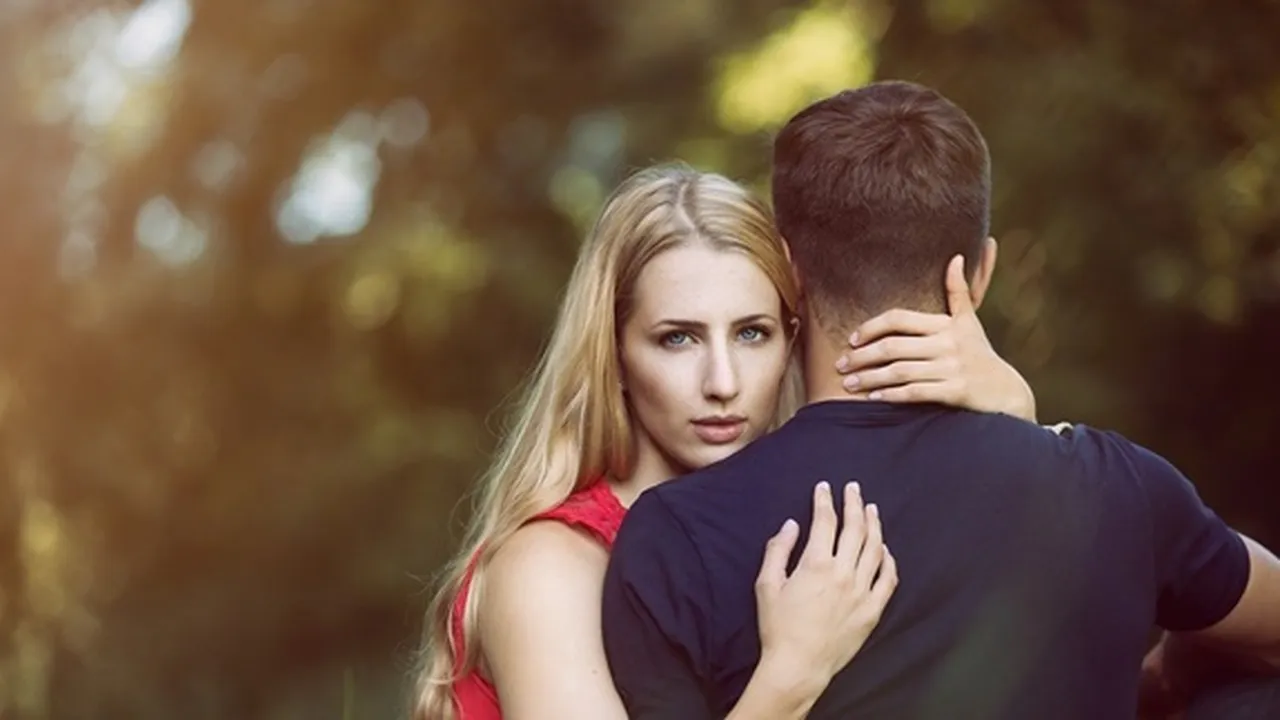 120 Kata-Kata Bijak Istri untuk Suami Penuh Cinta dan Kesetiaan Agar Rumah Tangga Makin Harmonis