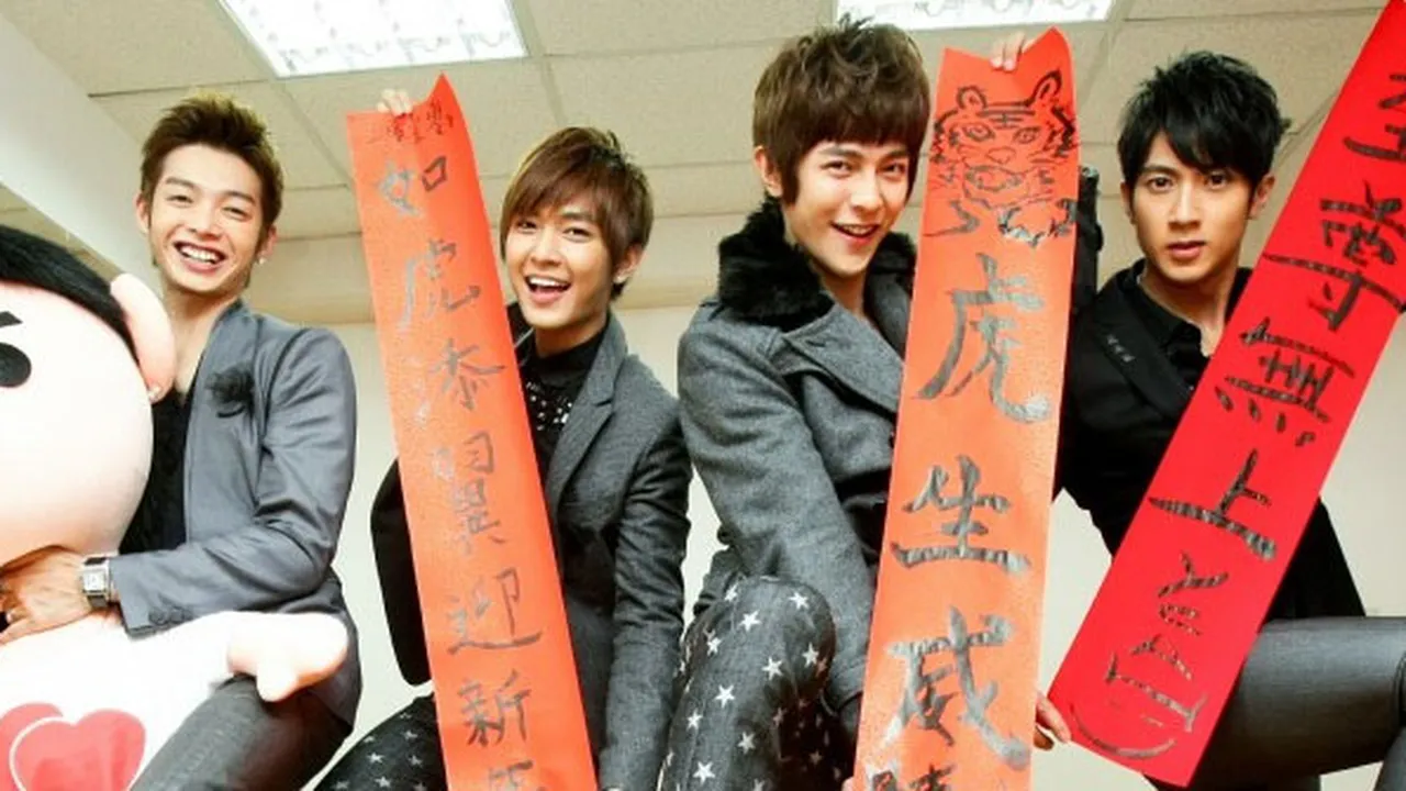 Aaron Yan Dikabarkan Pernah Naksir Personel FAHRENHEIT Lain