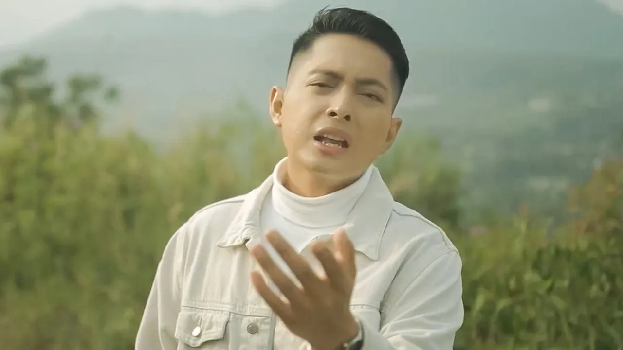 Adi Syahreza Rilis Single 'Kuat Tapi Lelah' dengan Video Klip Bareng TikTokers Populer
