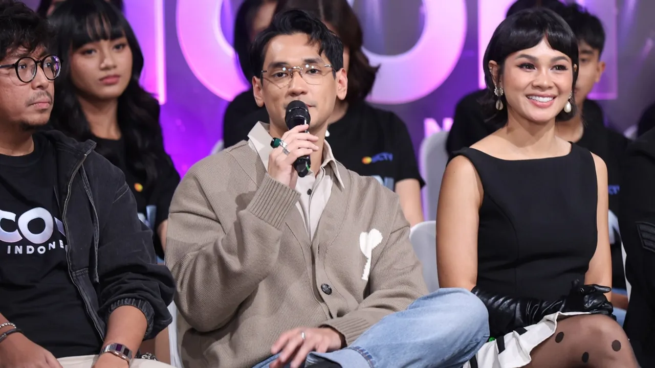 Afgan Ungkap Diary Pribadi Lewat Teknologi Mirror Perspective di Konser 'Retrospektif'