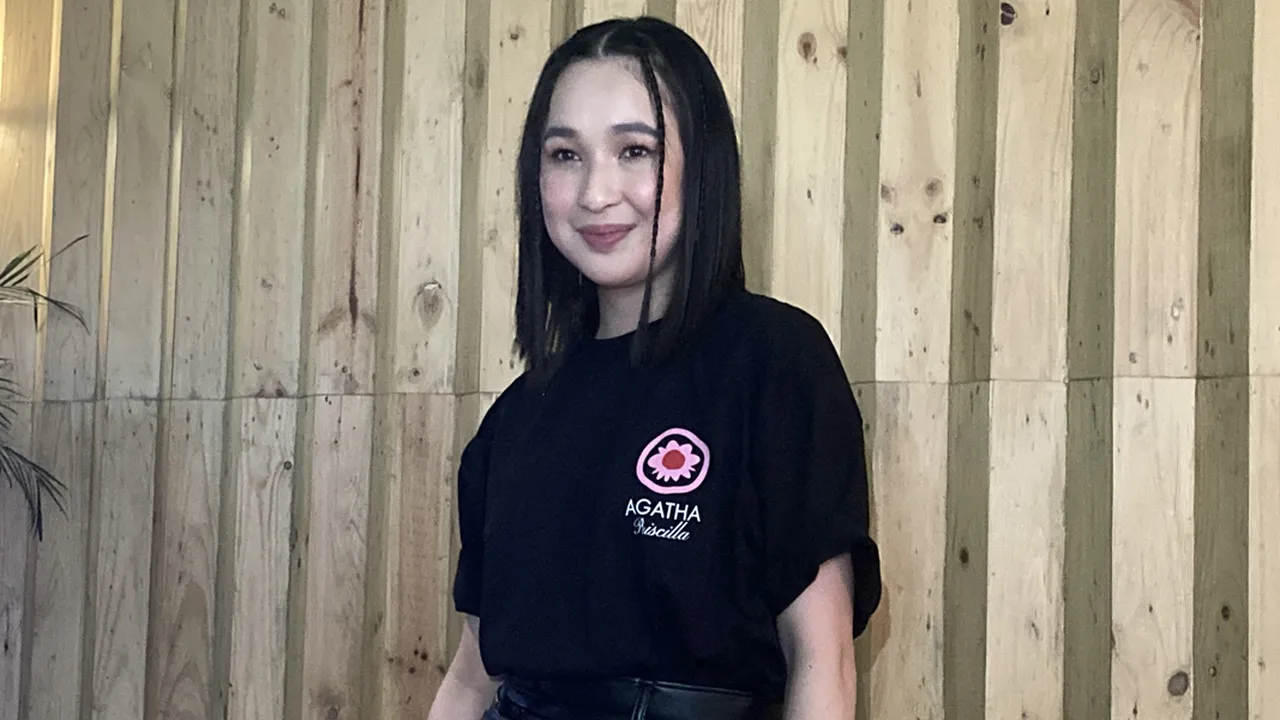 Agatha Pricilla Rilis Mini Album 'ADRIANA', Dedikasi untuk Sang Ibunda