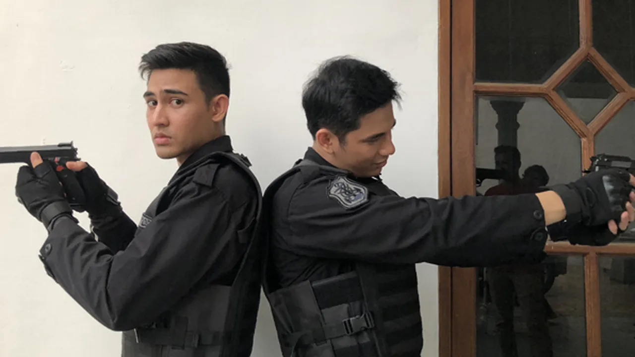 'API & CINTA', Kisah Persahabatan Shandy William dan Axel Matthew