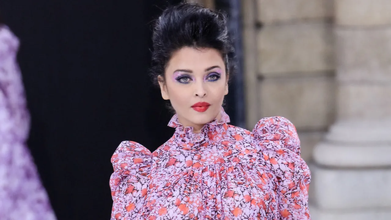 Aishwarya Rai Dirawat di Rumah Sakit Karena Positif Covid-19, Begini Kondisinya Sekarang Aishwarya Rai Dirawat di Rumah Sakit Karena Positif Covid-19, Begini Kondisinya Sekarang