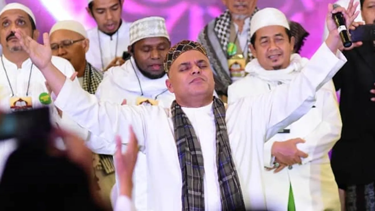 Akan Comeback dengan Single Duet Terbarunya, Haddad Alwi Gandeng Farel Prayoga? Akan Comeback dengan Single Duet Terbarunya, Haddad Alwi Gandeng Farel Prayoga?