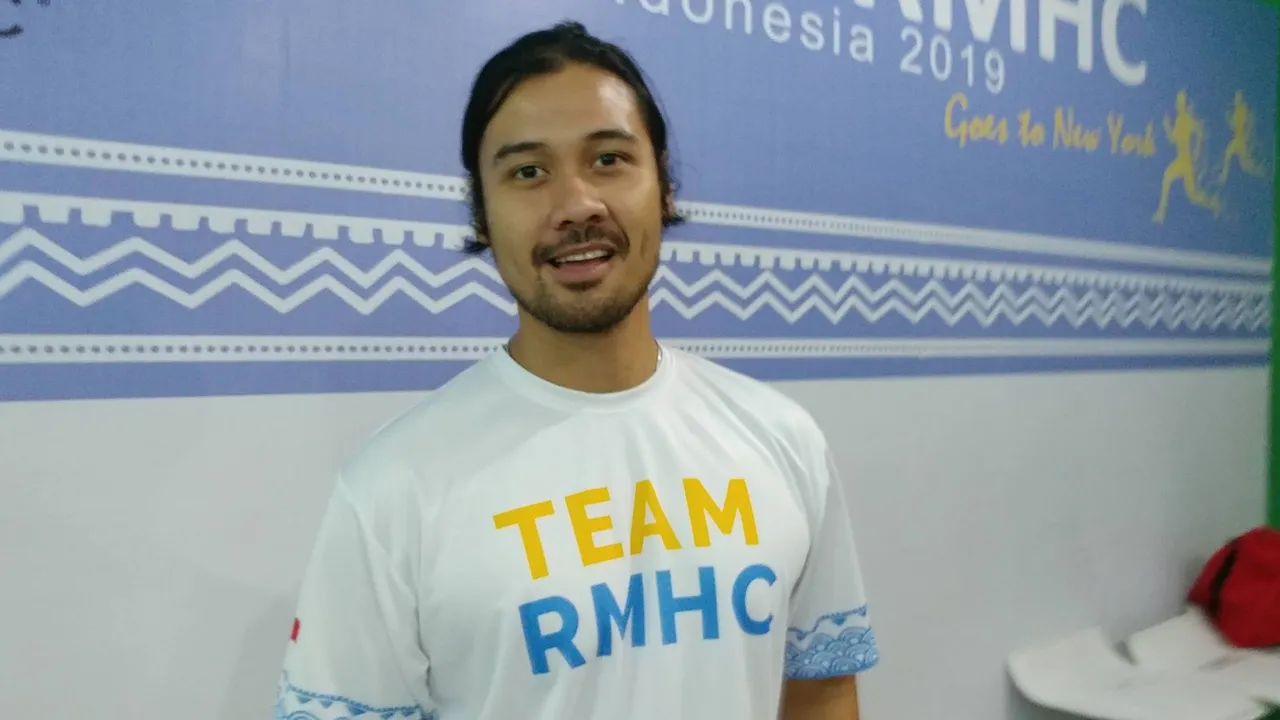 Akan Lari Marathon di New York, Chicco Jerikho Boyong Istri dan Putri Tercinta Akan Lari Marathon di New York, Chicco Jerikho Boyong Istri dan Putri Tercinta