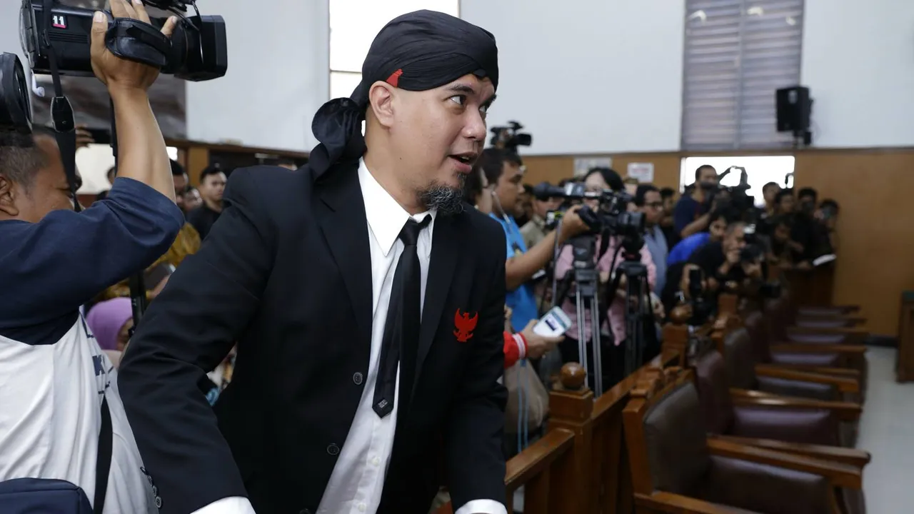Akhir Bulan Bebas dari Penjara, Ahmad Dhani Tak Sabar Kumpul Bareng Keluarga