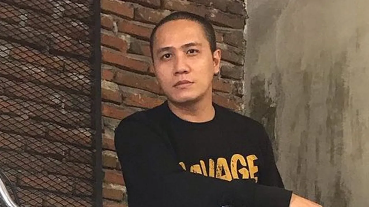 Aksi Kemanusiaan, Ressa Herlambang Lelang Cincin Langka Harley Davidson