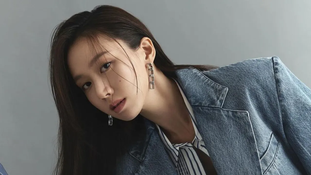 Aktris Cantik Go Sung Hee Akan Menikah Bulan Depan dengan Kekasih Non Selebriti