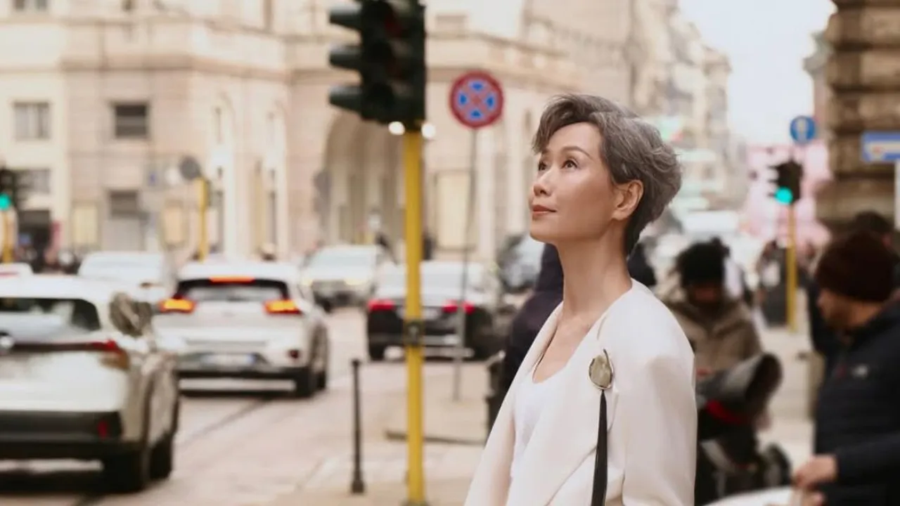 Aktris Hong Kong Cecilia Yip Pemeran Siluman Ular Putih Tampil Menawan di Usia 63 Tahun Aktris Hong Kong Cecilia Yip Pemeran Siluman Ular Putih Tampil Menawan di Usia 63 Tahun