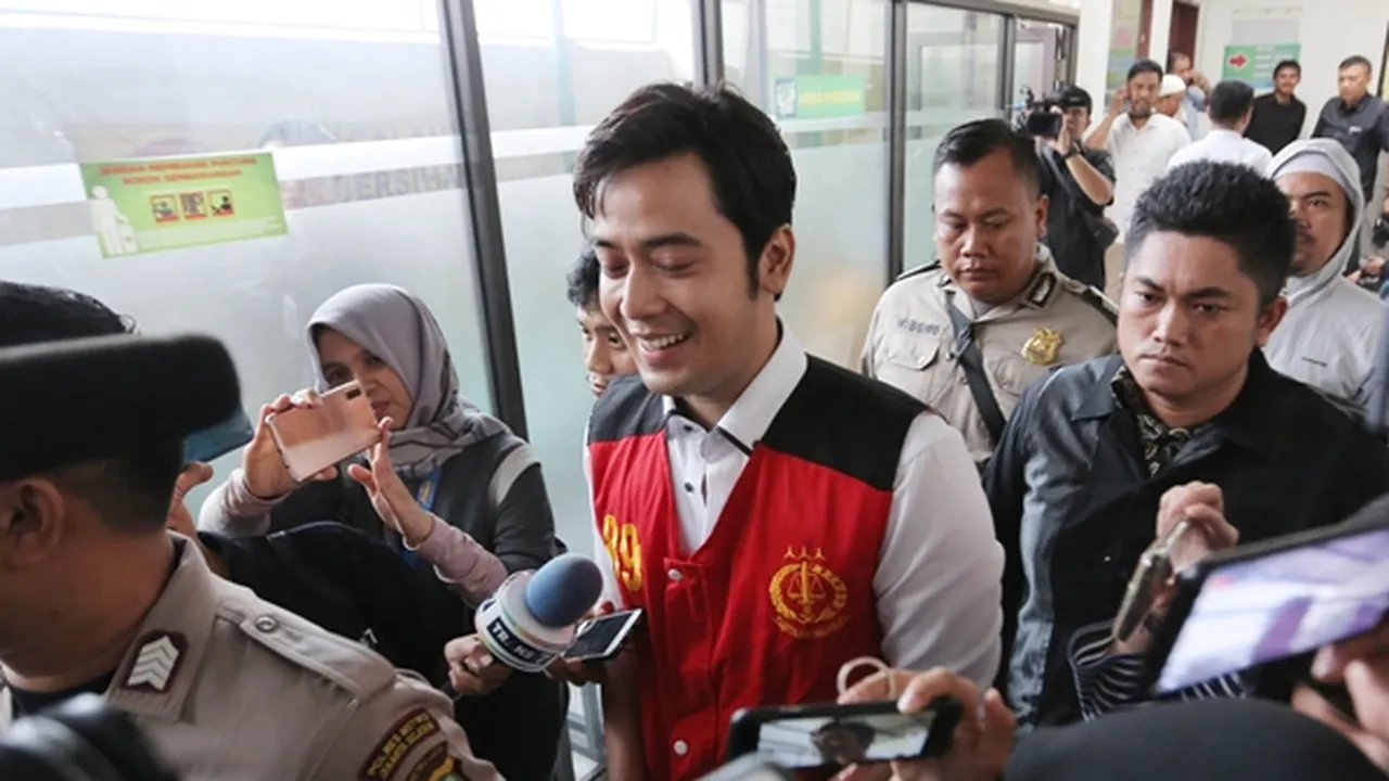Akui Pukul Anthony, Kriss Hatta: Emangnya Gue Semlehoi