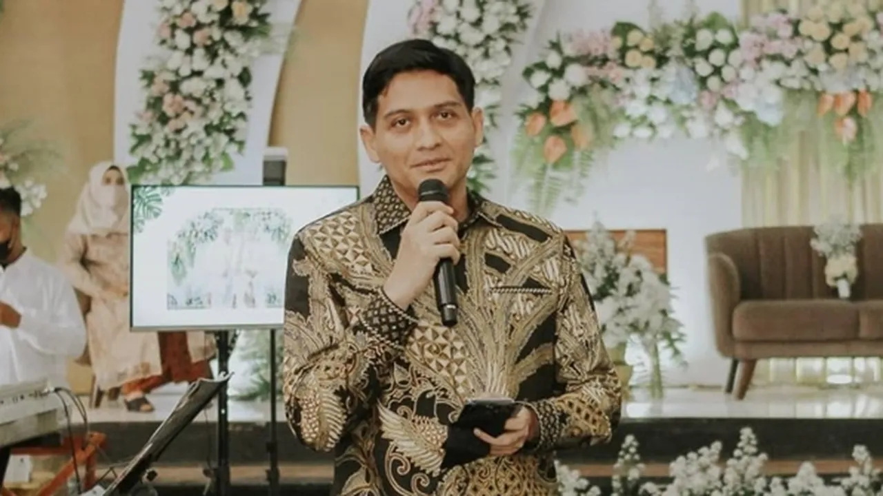 Akun Youtube Kena Bajak, Lucky Hakim Sarankan Jangan Gunakan WIFI Sembarangan Akun Youtube Kena Bajak, Lucky Hakim Sarankan Jangan Gunakan WIFI Sembarangan