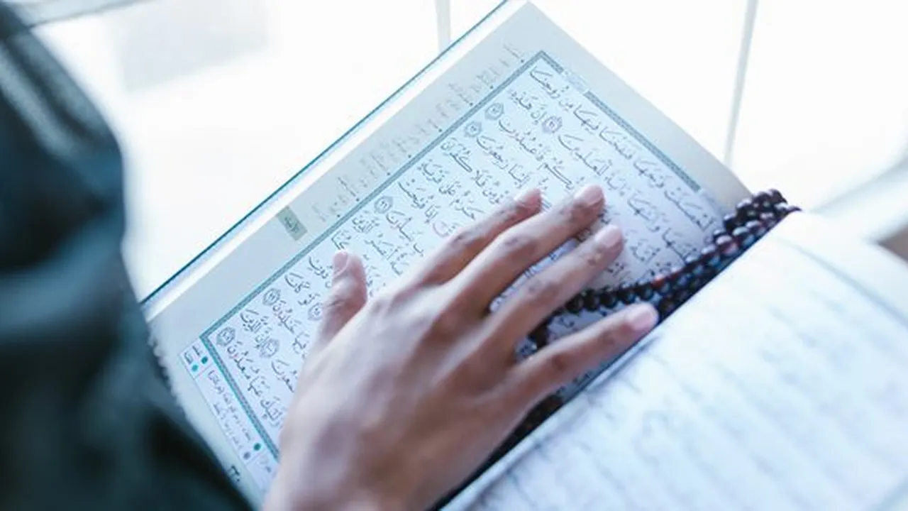 Al Balad Artinya Kota, Beserta Kandungan dalam Surat dan Keutamaan yang Bisa Dirasakan
