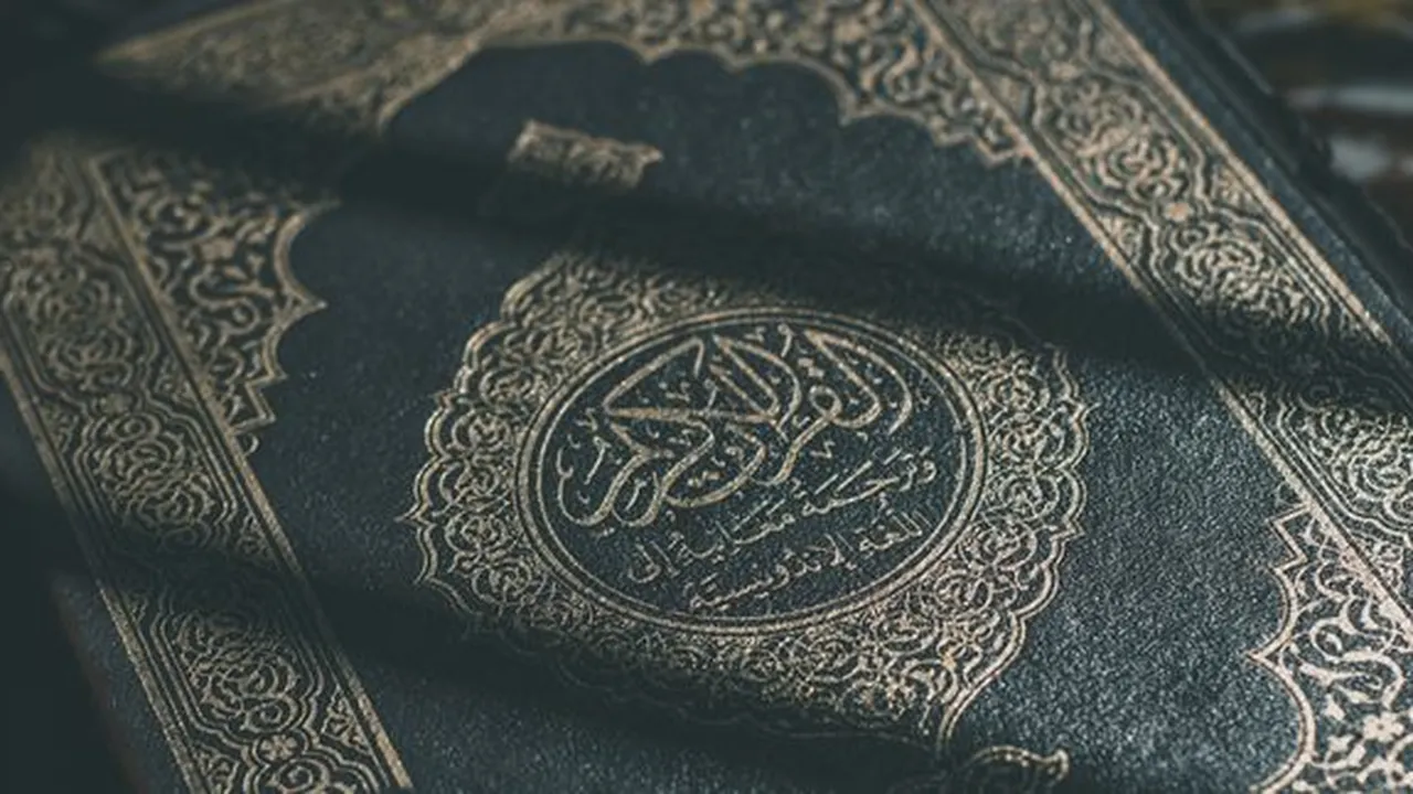 Al Qariah Artinya Hari Kiamat, Beserta Isi Kandungan dan juga Keutamaan Surat