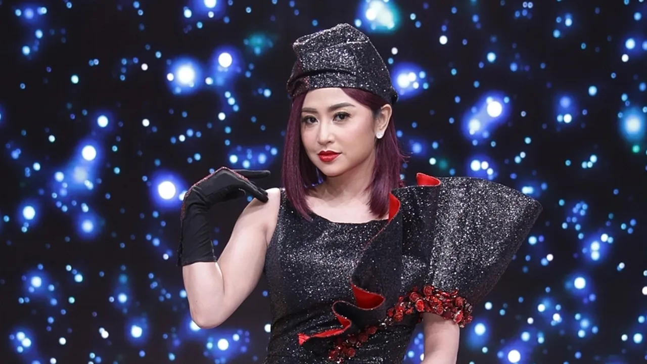 Alasan Dewi Perssik Tak Pakai Nama Suami di Channel Youtube-nya