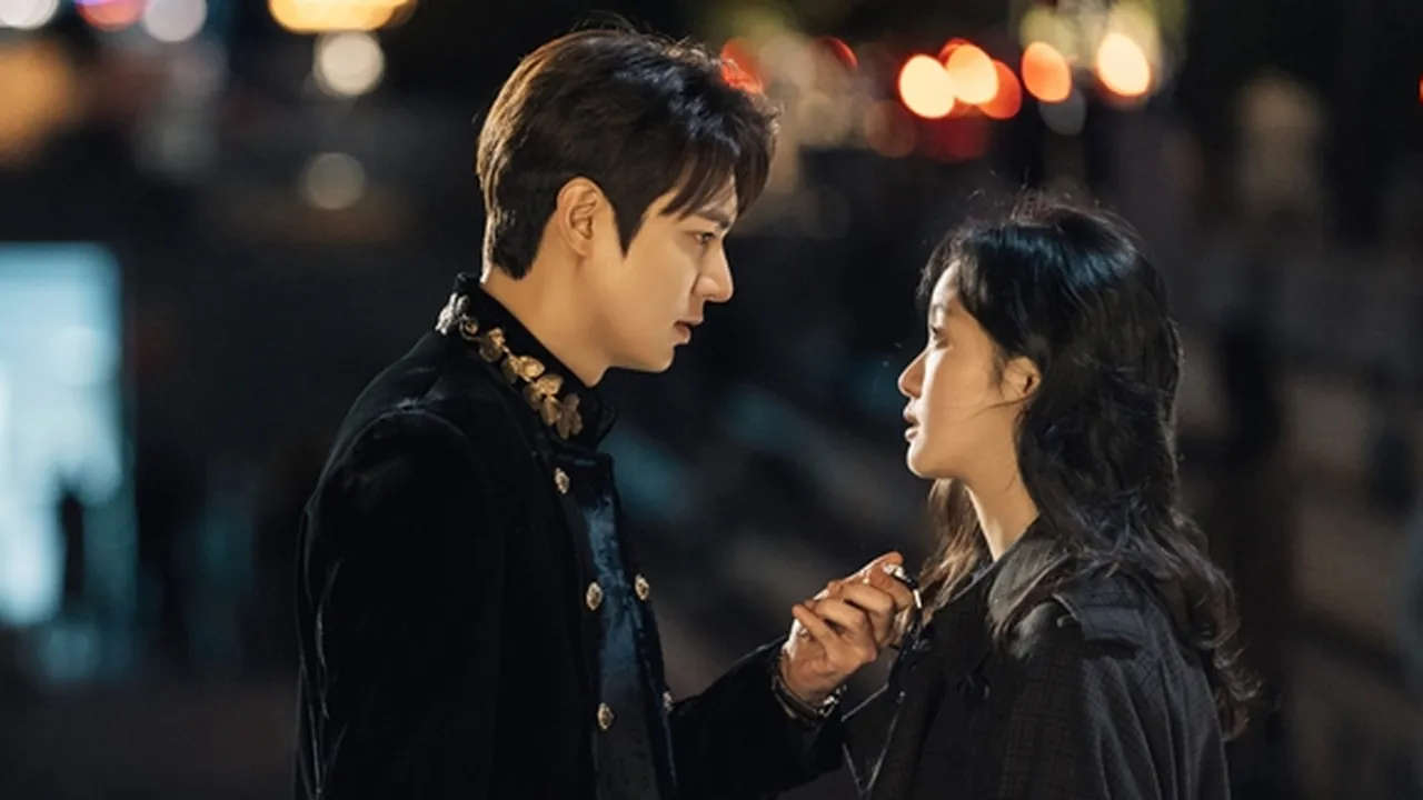 Alasan Kim Go Eun Kembali Membintangi 'THE KING: ETERNAL MONARCH' Drama Karya Penulis 'GOBLIN'