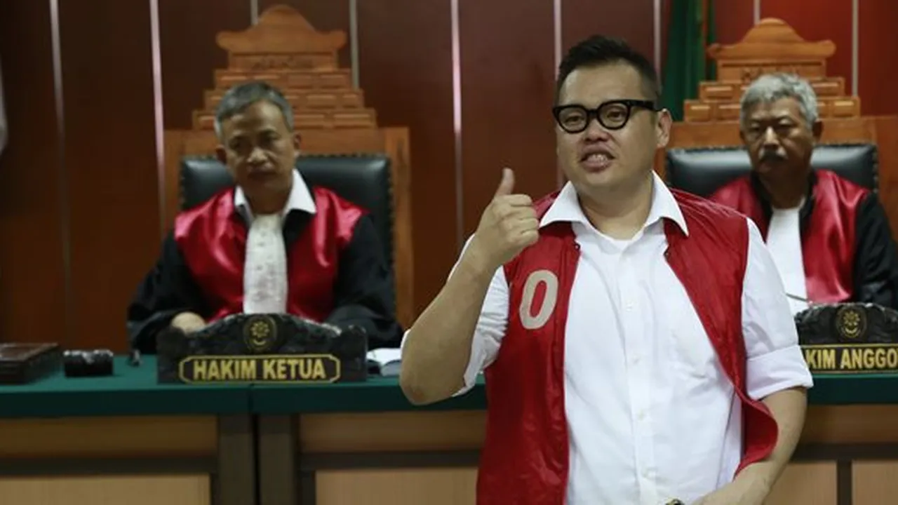 Alasan Reza Bukan Sumringah Jalani Sidang Lanjutan Kasus Narkotika Hari Ini Alasan Reza Bukan Sumringah Jalani Sidang Lanjutan Kasus Narkotika Hari Ini