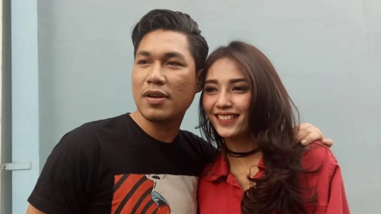 Alasan Rizal Armada Hijrah, Ada Kaitannya Dengan Istri yang Mualaf