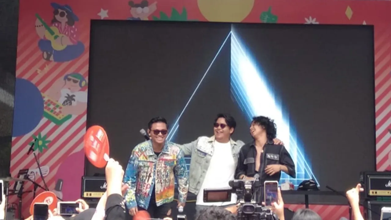 Aldy Maldini, Bastian Steel dan Teuku Rizky 'CJR' Reuni di 'ON OFF FESTIVAL 2019'