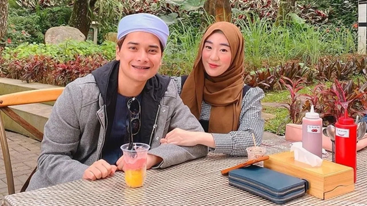 Alvin Faiz Posting The End, Netizen Komentar Soal Perceraian