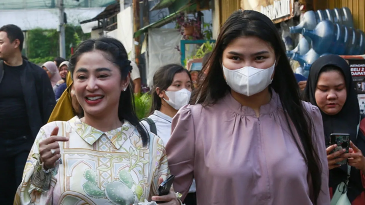 Alhamdulillah, Masalah Dewi Perssik dengan Pak RT Sudah Selesai - Kini Kembali Rukun