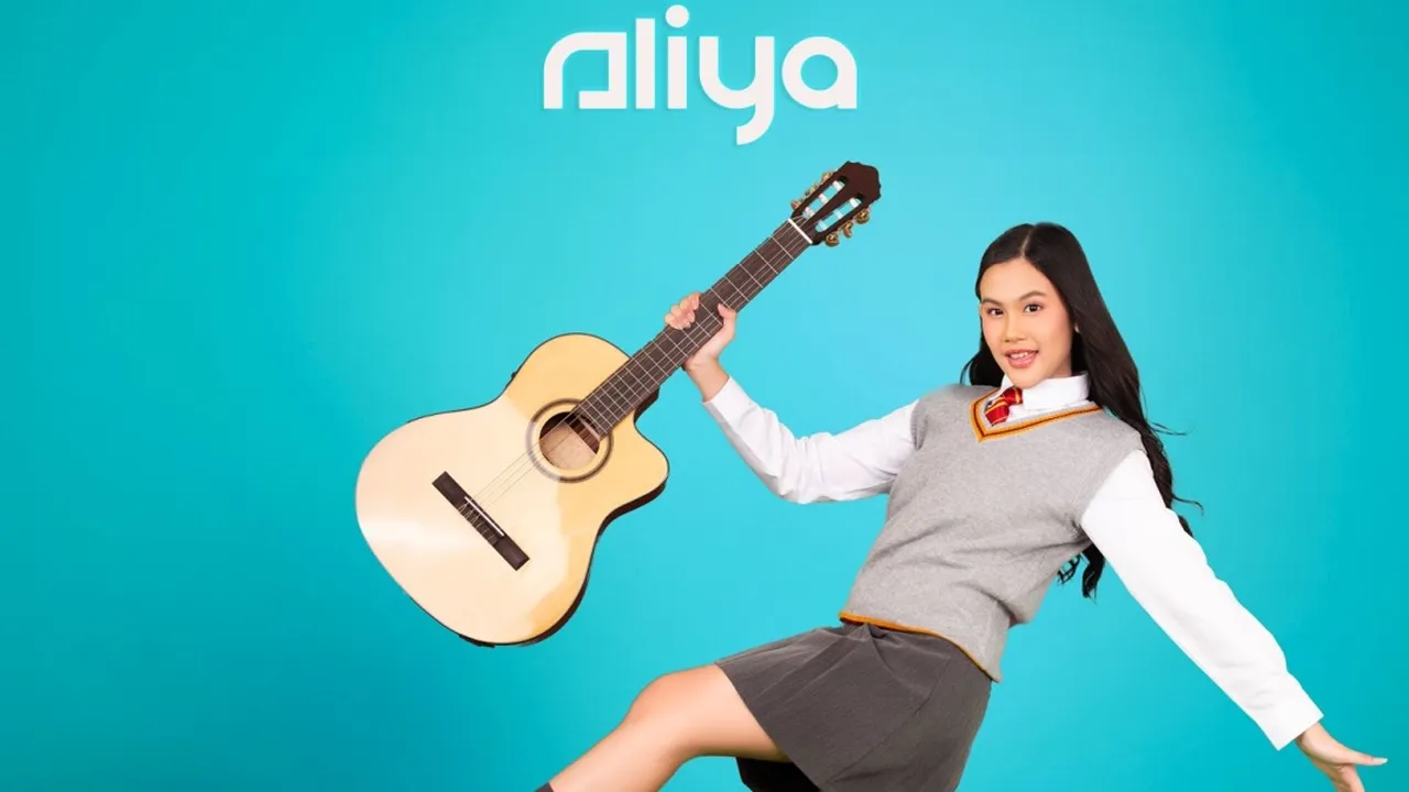 Aliya Rilis Single Perdana Berjudul 'HELLO', Satu Kata Sederhana Bisa Memulai Sesuatu yang Indah