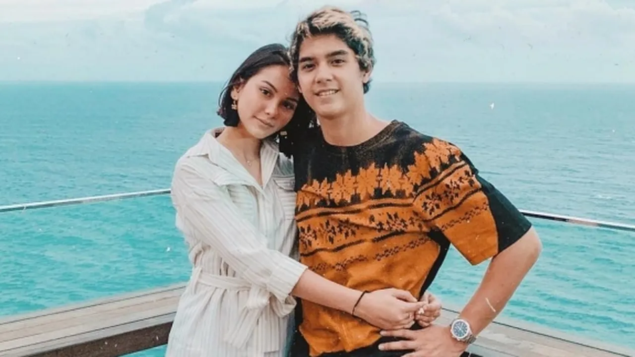 Alyssa Daguise Throwback Liburan Mesra Bareng Al Ghazali, Netizen: Nikah Please