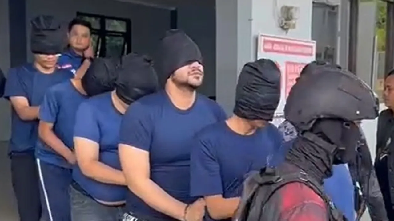 Ammar Zoni Dipindahkan ke Nusakambangan, Diperlakukan Bak Teroris? Ammar Zoni Dipindahkan ke Nusakambangan, Diperlakukan Bak Teroris?