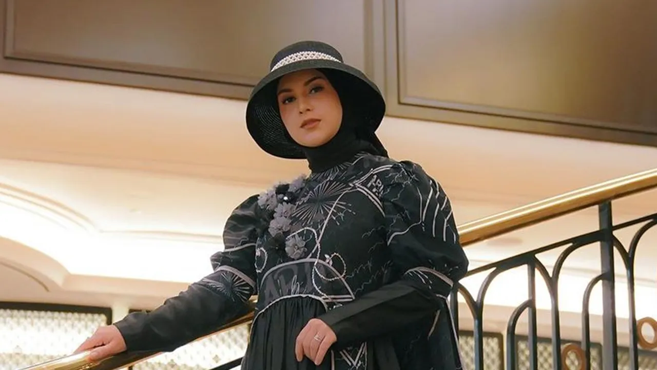 Ammar Zoni Dituntut Jaksa 1 Tahun Penjara, Irish Bella: Yang Terbaik Ammar Zoni Dituntut Jaksa 1 Tahun Penjara, Irish Bella: Yang Terbaik