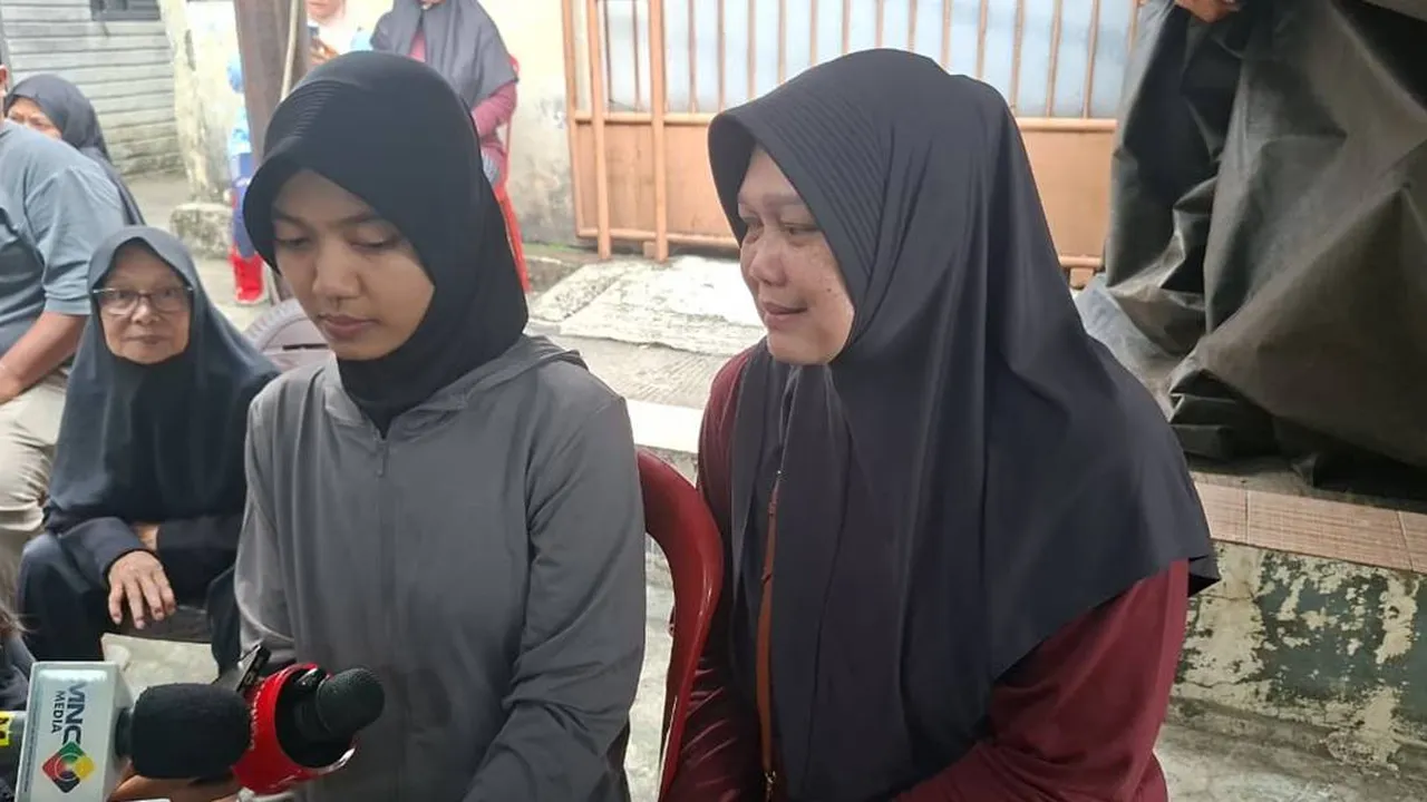 Anak Kenang Momen Wisuda yang Ditemani Temon: Waktu Berharga Banget Itu