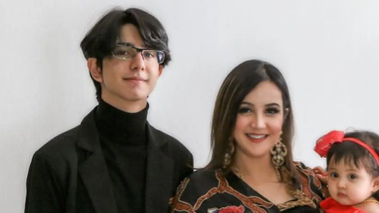 Andi Soraya Ungkap Kemarahan Darren Starling Terkait Kasus Steve Emmanuel Andi Soraya Ungkap Kemarahan Darren Starling Terkait Kasus Steve Emmanuel