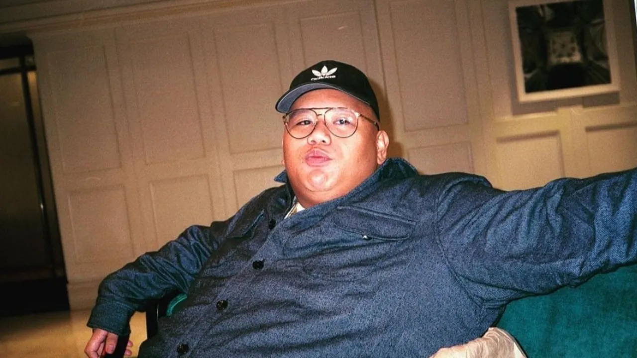 Aneka Isyarat Jacob Batalon Telah Menikah Diam-Diam