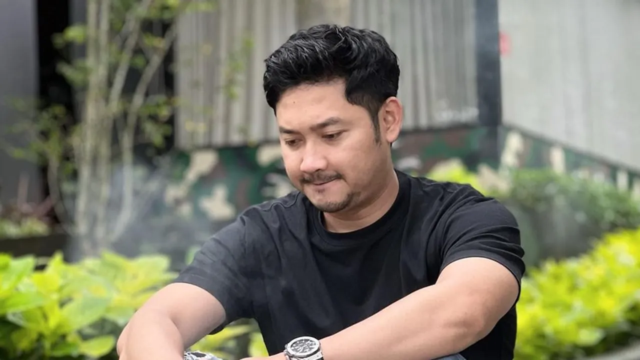 Angga Wijaya Siap Minta Maaf pada Dewi Perssik Secara Langsung Terkait Dugaan Penggelapan Dana