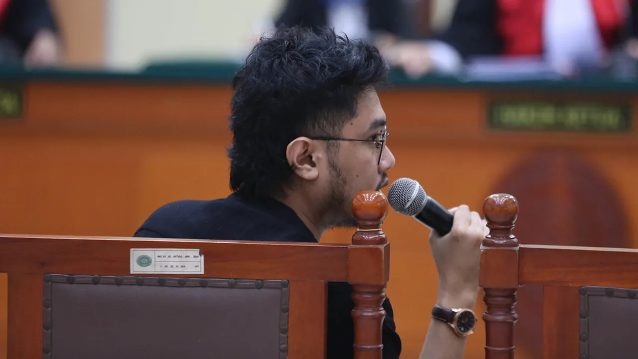 Angger Dimas Hadiri Sidang bersama Wanita yang Diduga Kekasihnya, Ini Kata Tamara Tyasmara