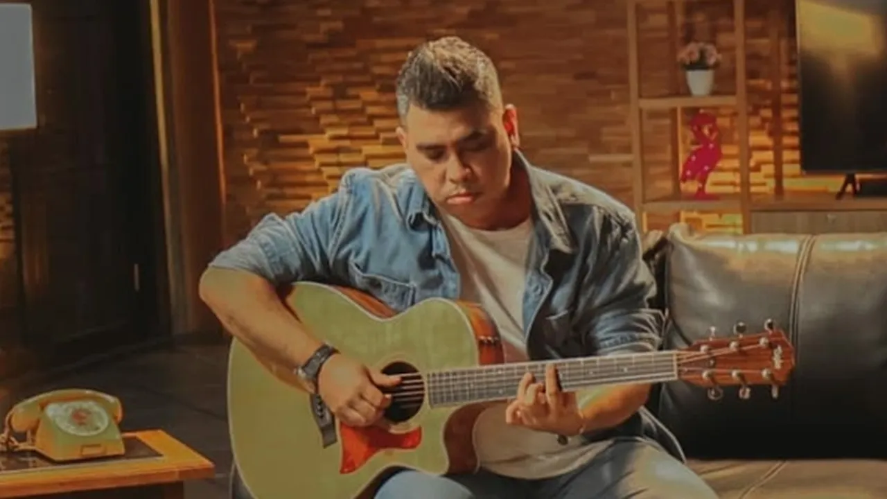 Angkat Tema Perselingkuhan, Rio Adiwardhana Hadirkan Lagu 'Kau dan Dia'