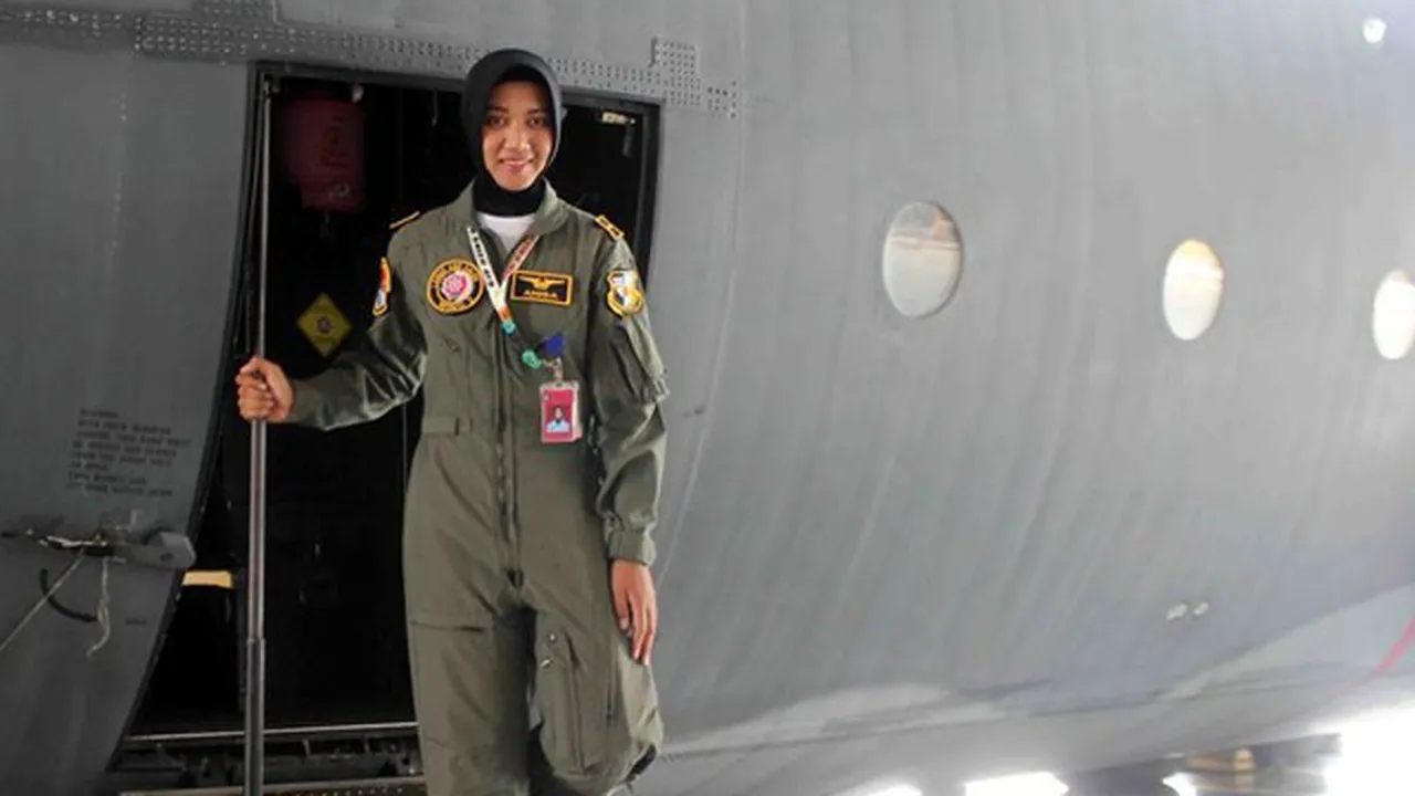 Anisa Amalia Octavia, Pilot Perempuan Pertama Indonesia Terbangkan Hercules
