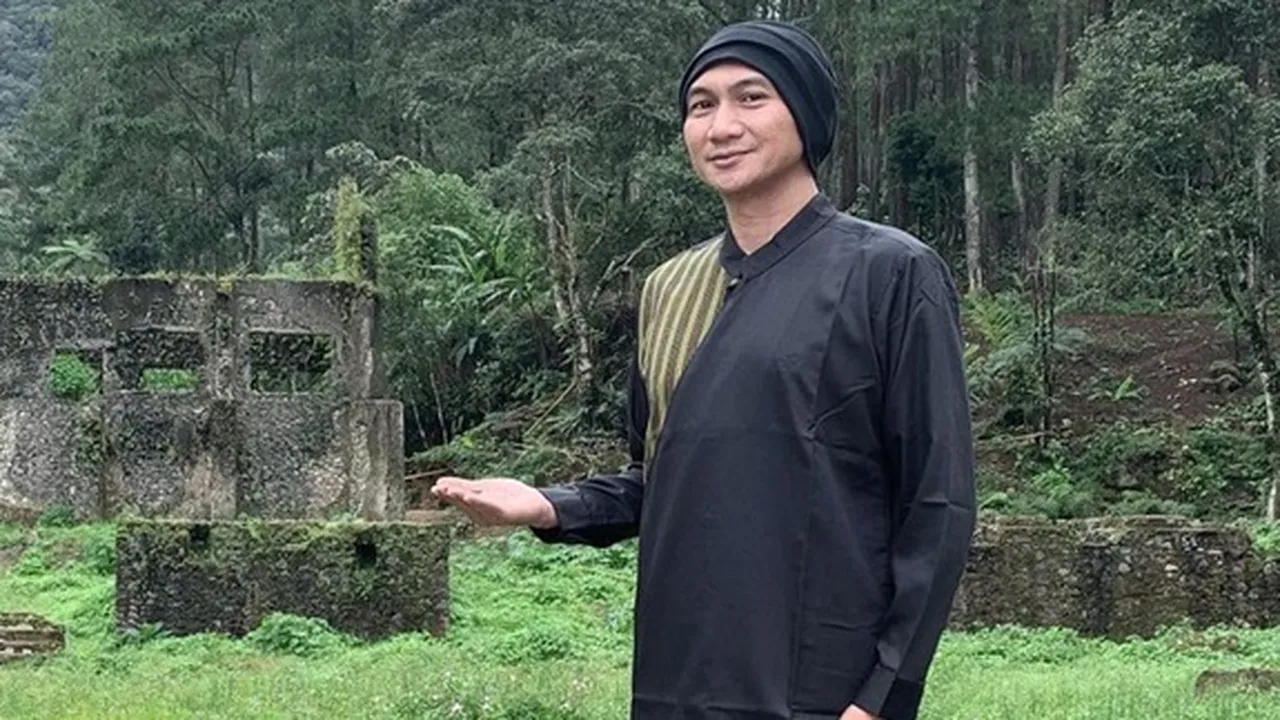 Anji Ditangkap Kasus Narkoba, Polisi: Barang Bukti Cukup Banyak Anji Ditangkap Kasus Narkoba, Polisi: Barang Bukti Cukup Banyak