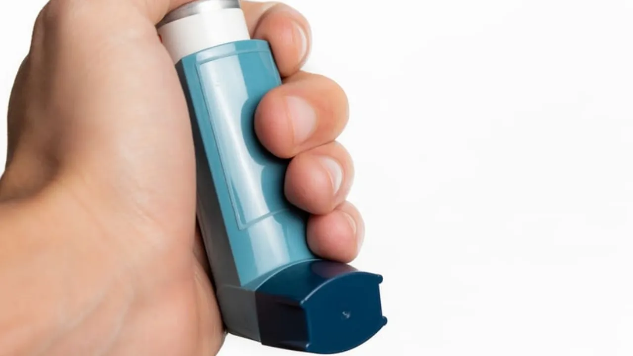 Apakah Inhaler Bisa Membatalkan Puasa? Simak Penjelasan Dalil dan Pandangan Para Ulama!