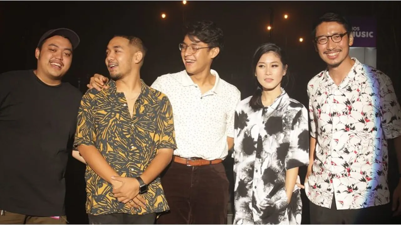 Ardhito Pramono Gelar Konser Intim Bersama Fans