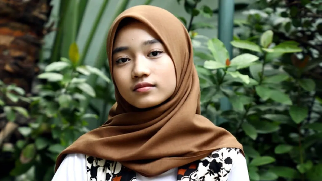 Arfa Marqia Ajak Generasi Muda Lebih Mencintai Batik