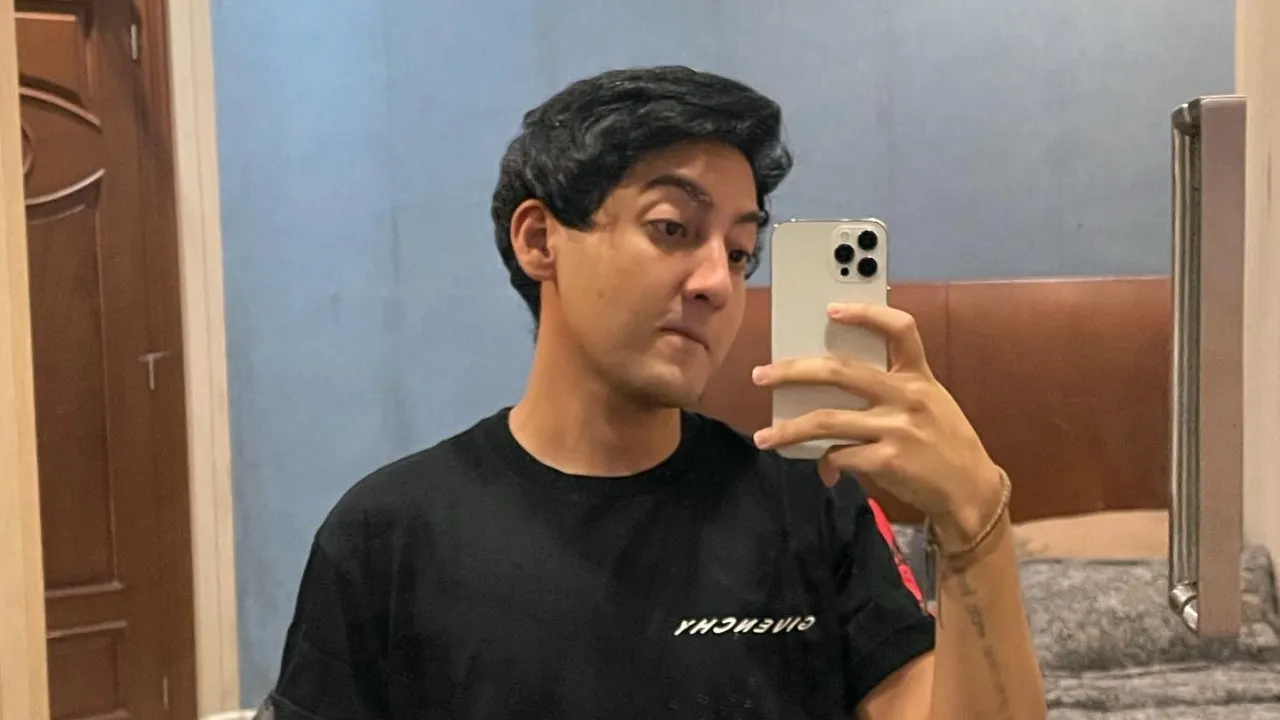 Aron Ashab Muncul Lagi Setelah Lama Hilang, Ngaku Diculik dan Dipenjara Aron Ashab Muncul Lagi Setelah Lama Hilang, Ngaku Diculik dan Dipenjara