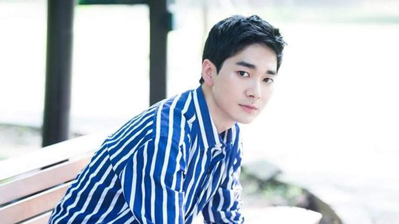 Aron NU'EST Bantu Selamatkan Nyawa Anak Kecil di Atas Pesawat