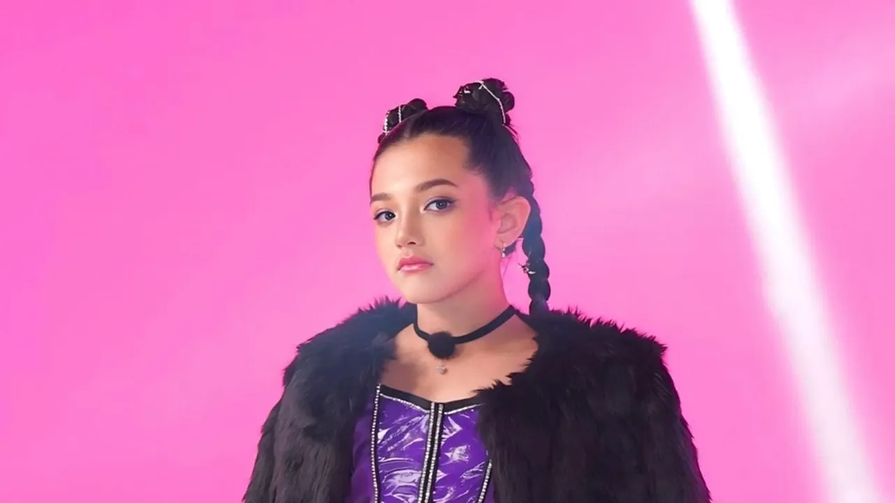 Arsy Hermansyah Rilis Video Klip 'Picnic', Dancernya dari Proses Audisi - dari 200 Dipilih 6 Orang