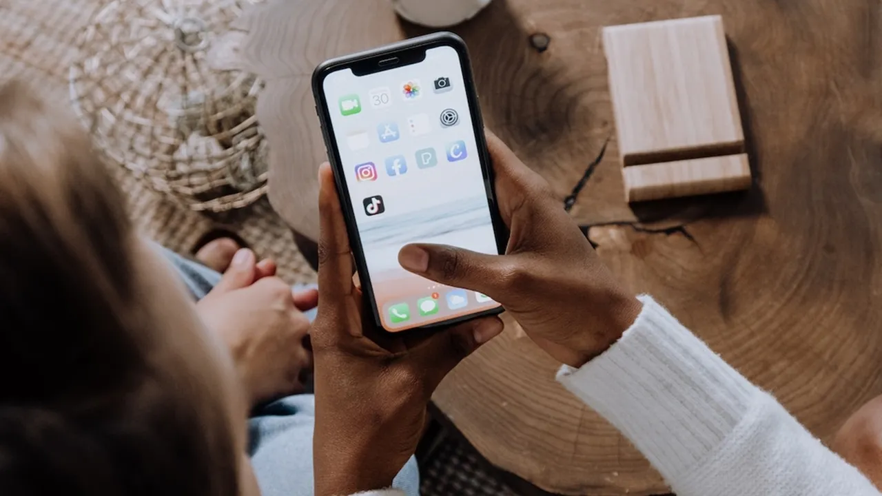 Arti Config yang Viral di TikTok Beserta Istilah Gaul Lainnya di Medsos