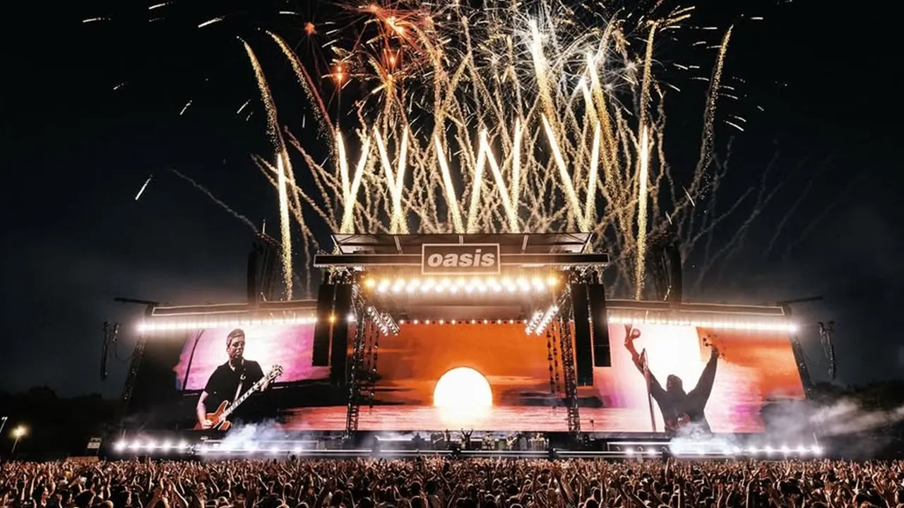 Arti dan Makna Lagu Champagne Supernova, Interpretasi Mendalam dari Oasis