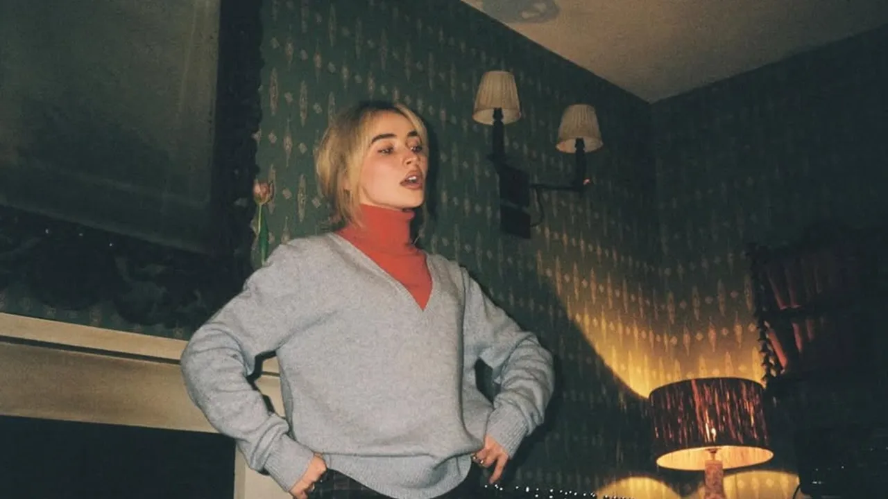 Arti dan Makna Lagu Coincidence Sabrina Carpenter Bikin Pendengar Terpukul