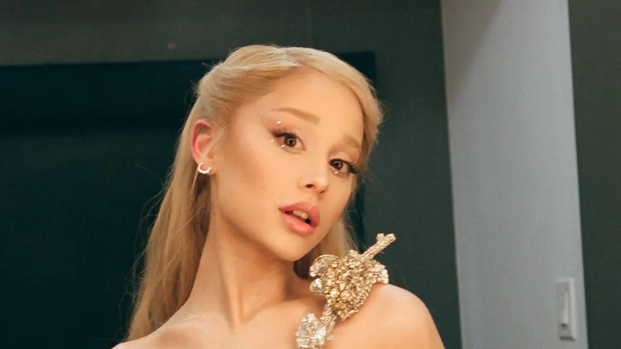 Arti dan Makna Lagu I Wish I Hated You Ariana Grande: Berharap Benci Tapi Sayang