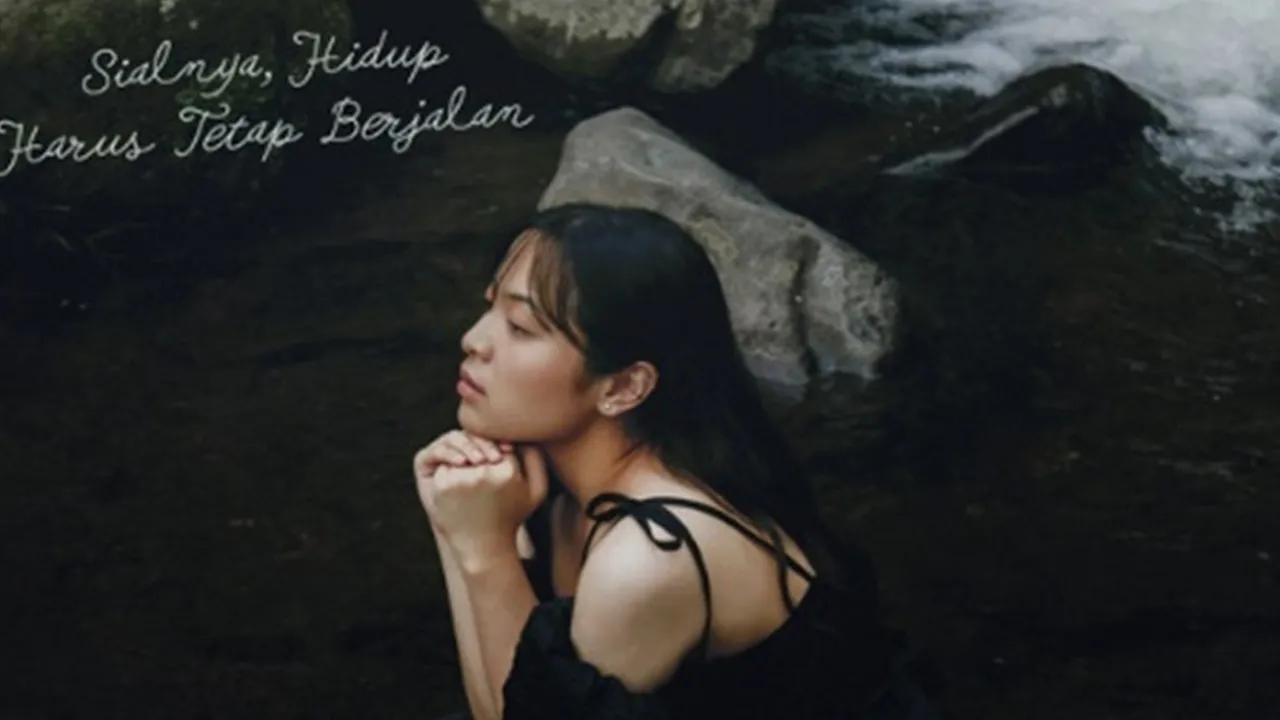 Arti dan Makna Lagu Lama Lama Bernadya, Lelah Sendirian dalam Cinta
