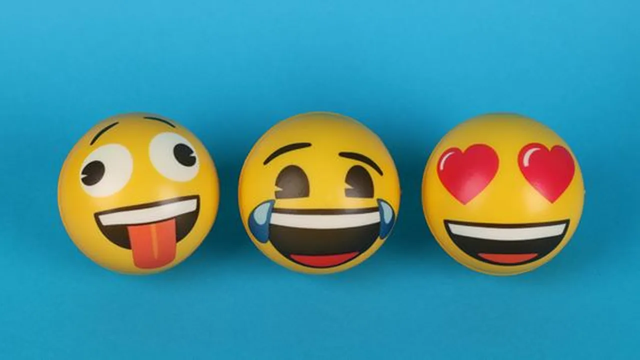 Arti Emoji yang Sering Dipakai Lengkap dengan Penjelasannya