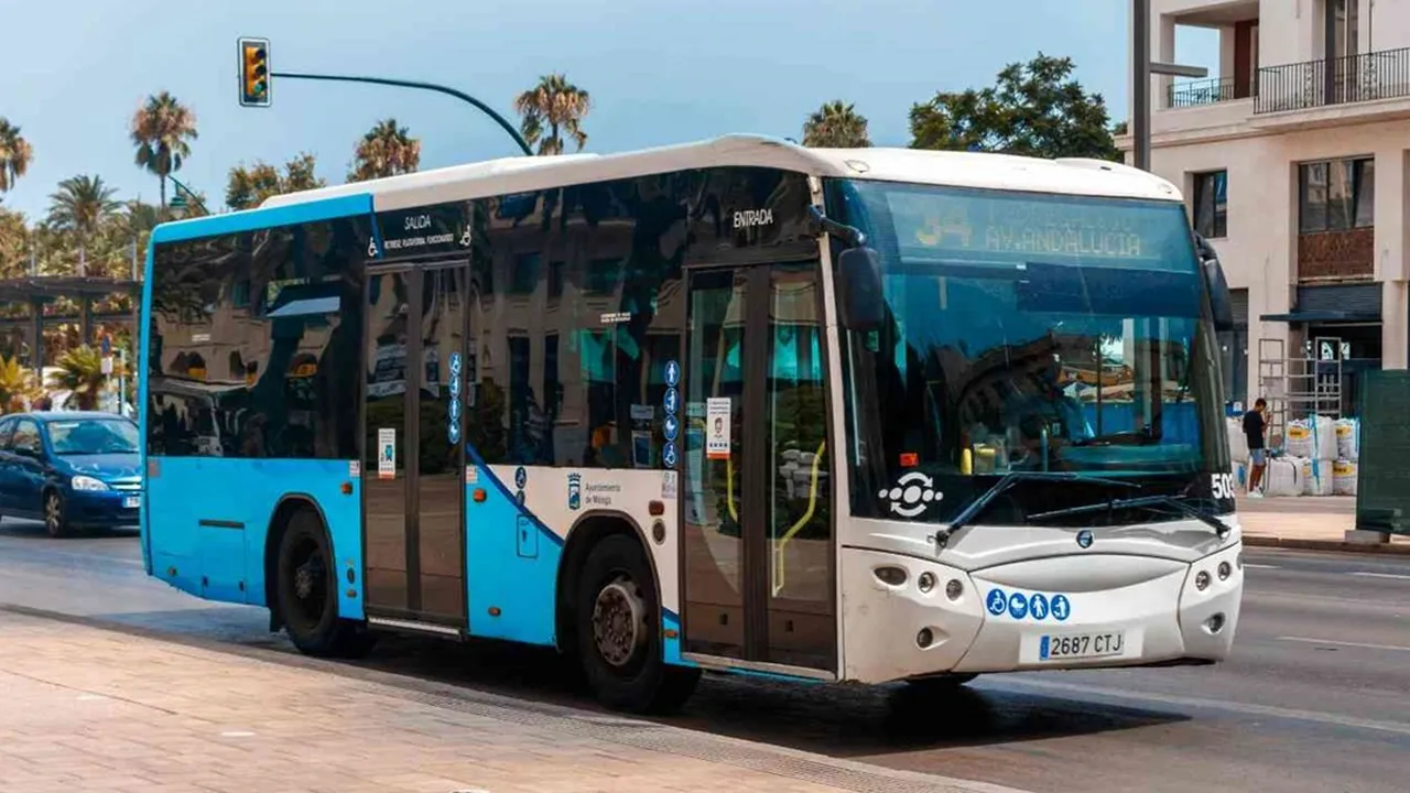 Arti Mimpi Naik Bus Lengkap dan Berbagai Tafsir Maknanya dalam Kehidupan