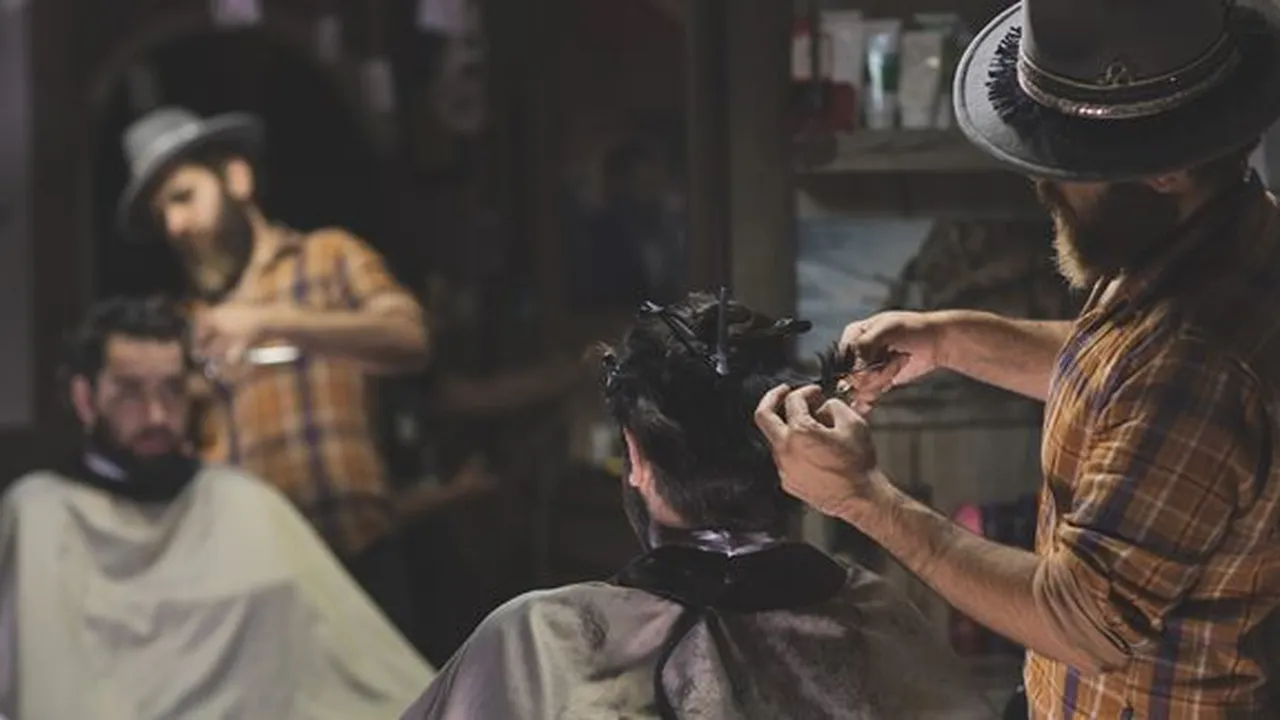 Arti Mimpi Potong Rambut Pendek yang Jarang Disadari, Ada Perasaan Tertekan Menurut Psikologi